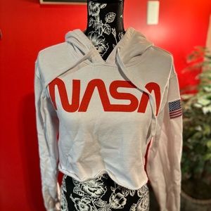 Forever 21 NASA Crop hoodie. Size S.